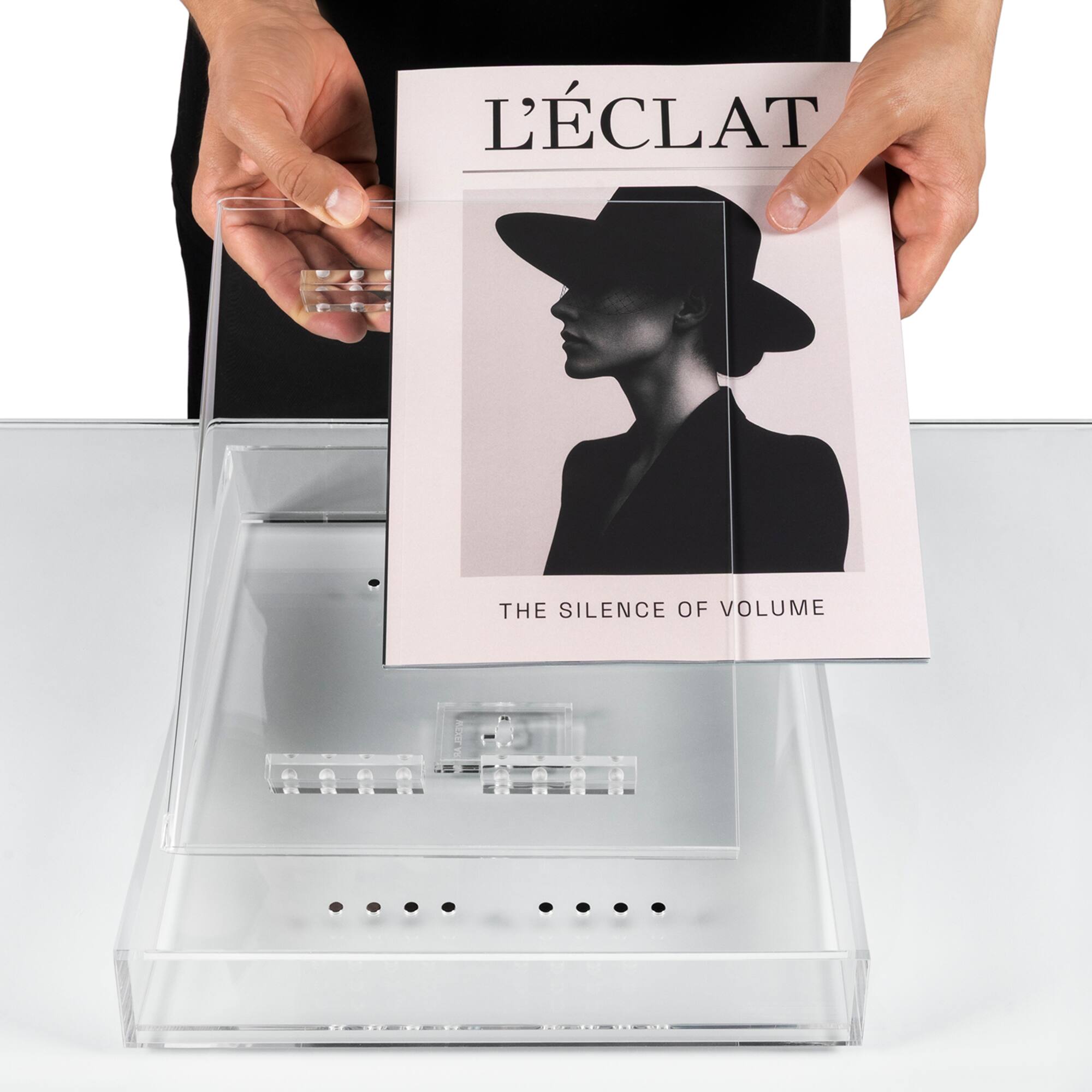 Wexel Art 8.5" x 11" Magazine Float Frame for Booklets